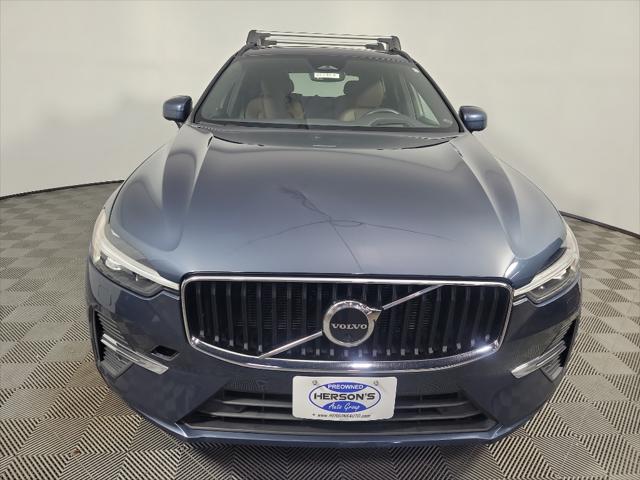 2022 Volvo XC60 B5 Momentum