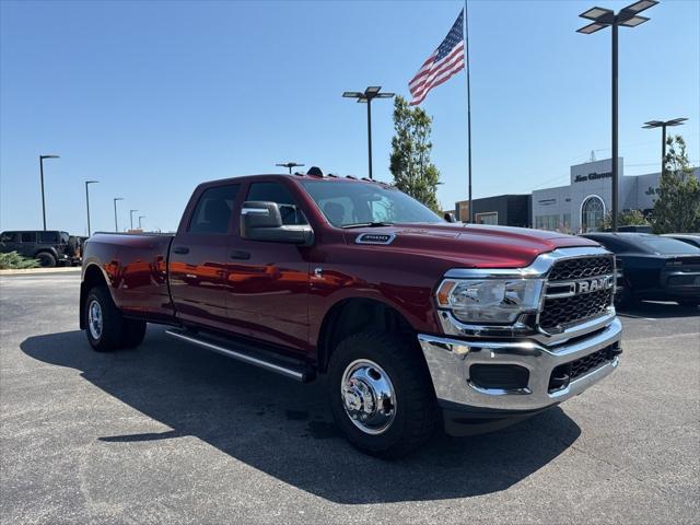 2024 RAM 3500 Tradesman Crew Cab 4x4 8 Box