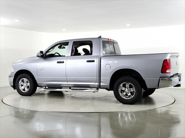 2023 RAM 1500 Classic SLT Crew Cab 4x4 57 Box 2023 RAM 1500 Classic SLT Crew Cab 4x4 57 Box