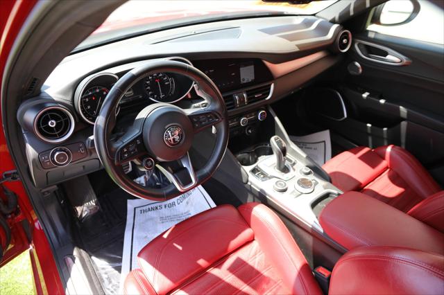 2023 Alfa Romeo Giulia Veloce AWD