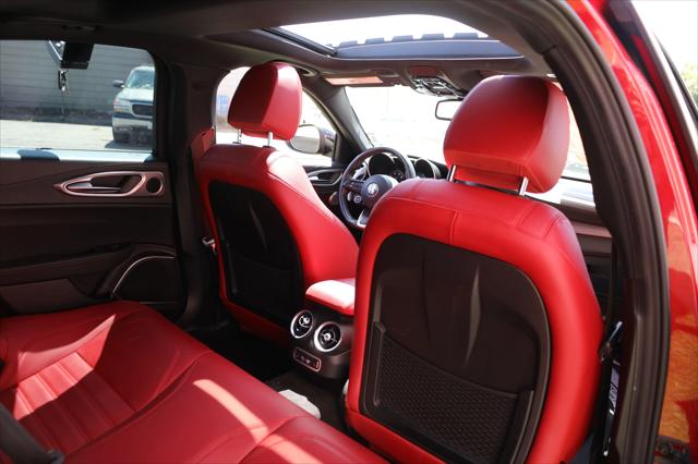 2023 Alfa Romeo Giulia Veloce AWD