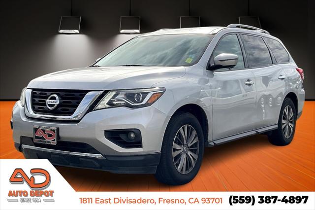 2020 Nissan Pathfinder SL 2WD for sale in Fresno, CA