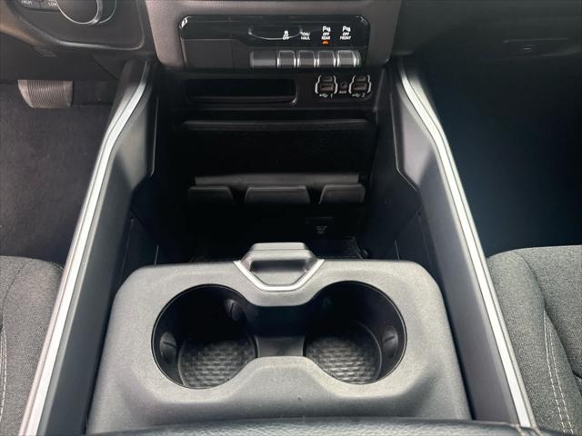 2020 Ram 1500 Big Horn Crew Cab 4x4 57 Box