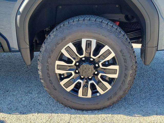 2025 GMC Sierra 2500HD 4WD Crew Cab Standard Bed Denali Ultimate
