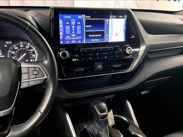 2022 Toyota Highlander Platinum