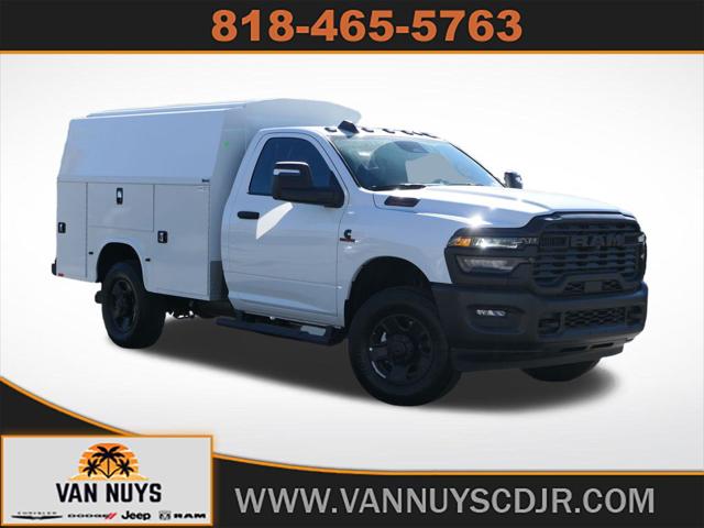 2026 RAM Ram 3500 Chassis Cab RAM 3500 TRADESMAN CHASSIS REGULAR CAB 4X2 60 CA 2026 RAM Ram 3500 Chassis Cab RAM 3500 TRADESMAN CHASSIS REGULAR CAB 4X2 60 CA