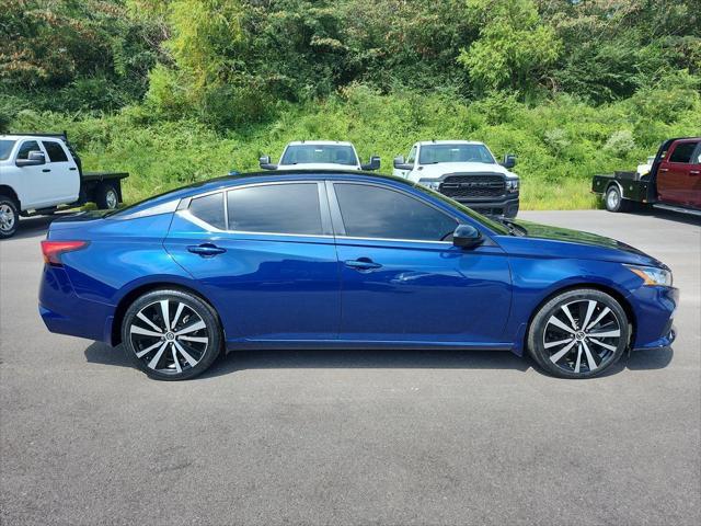 2020 Nissan Altima SR FWD