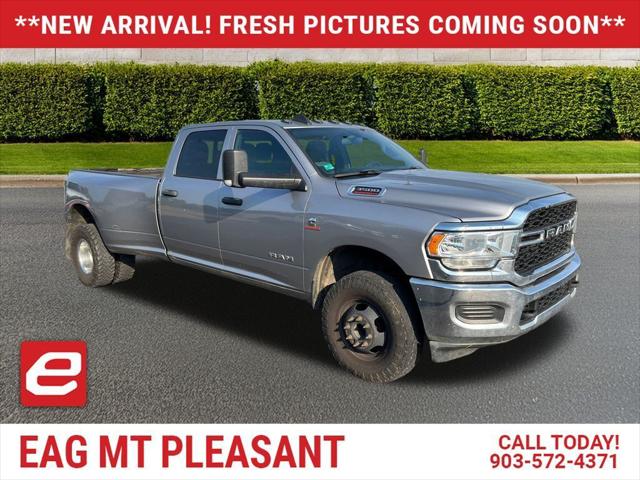 2021 RAM 3500 Tradesman Crew Cab 4x4 8 Box