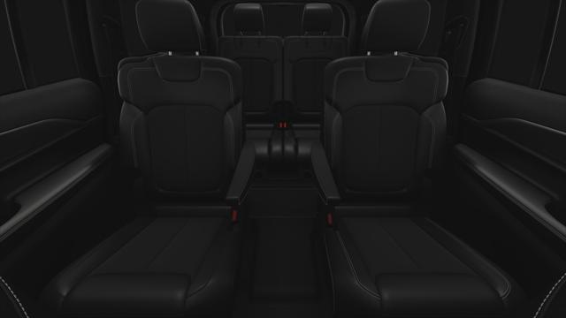 2025 Jeep Grand Cherokee GRAND CHEROKEE L ALTITUDE 4X2