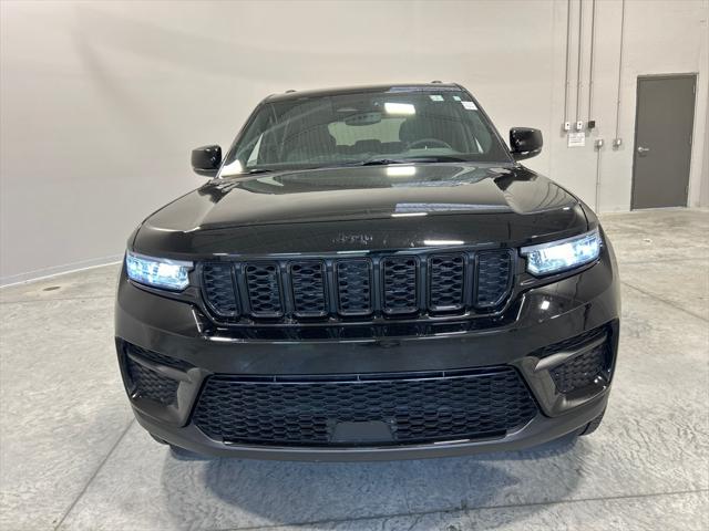 2023 Jeep Grand Cherokee Altitude X 4x4