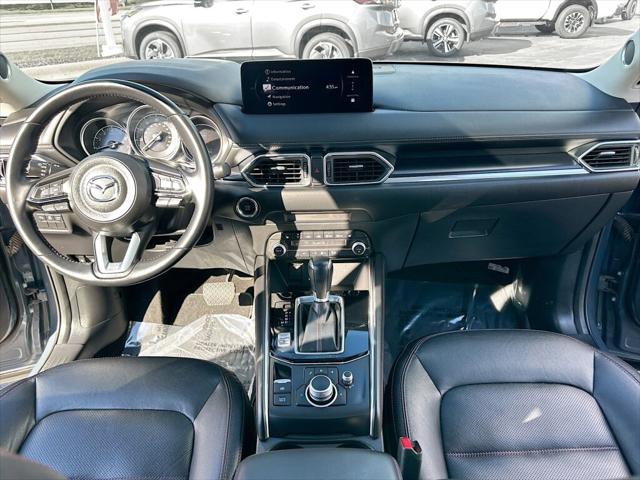 2025 Mazda CX-5 2.5 S Carbon Edition 2025 Mazda CX-5 2.5 S Carbon Edition