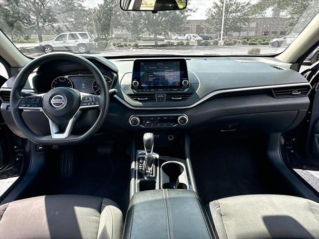 2021 Nissan Altima SV FWD 2021 Nissan Altima SV FWD