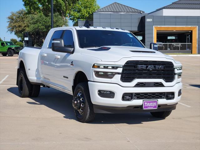 2025 RAM Ram 3500 RAM 3500 LARAMIE MEGA CAB 4X4 64 BOX 2025 RAM Ram 3500 RAM 3500 LARAMIE MEGA CAB 4X4 64 BOX