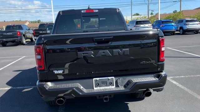 2025 RAM Ram 1500 RAM 1500 BIG HORN CREW CAB 4X4 57 BOX