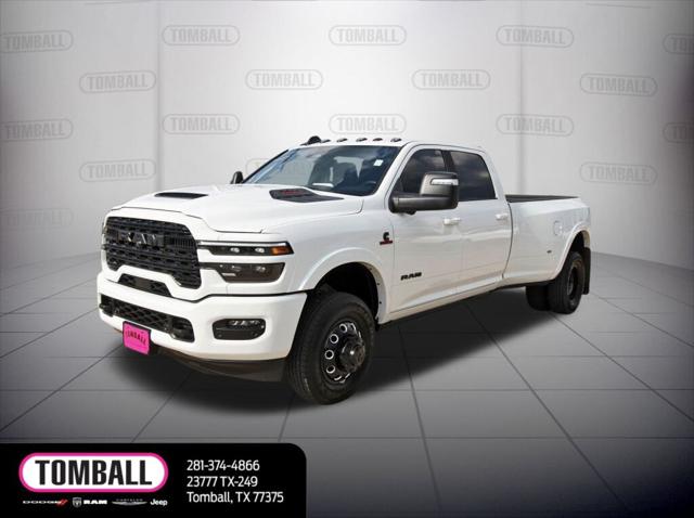 2025 RAM 3500 Limited Crew Cab 4x4 8 Box