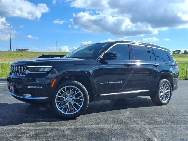 2023 Jeep Grand Cherokee L Summit 4x4 2023 Jeep Grand Cherokee L Summit 4x4