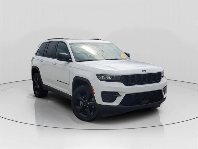 2024 Jeep Grand Cherokee Altitude X 4x2