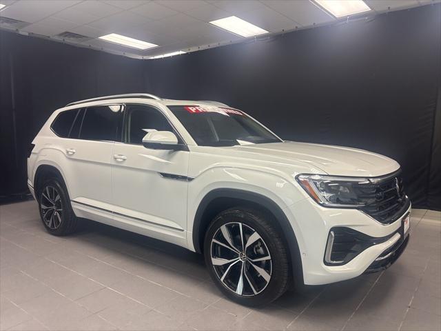 2025 Volkswagen Atlas 2.0T SEL Premium R-Line