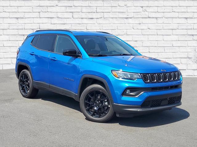2025 Jeep Compass COMPASS LATITUDE 4X4