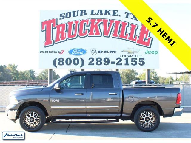 2017 RAM 1500 Lone Star Crew Cab 4x2 57 Box 2017 RAM 1500 Lone Star Crew Cab 4x2 57 Box