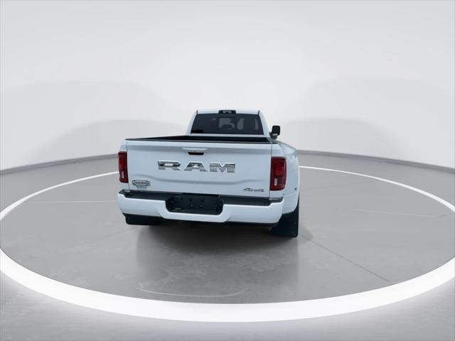 2025 RAM Ram 3500 RAM 3500 LIMITED LONGHORN CREW CAB 4X4 8 BOX