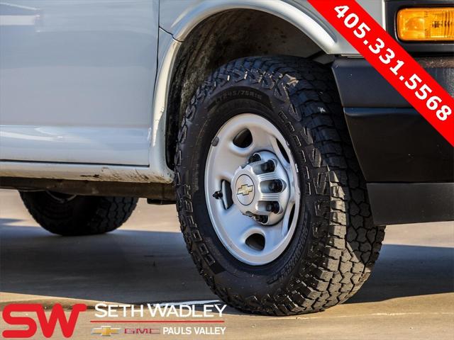 2020 Chevrolet Express Cargo RWD 2500 Regular Wheelbase WT 2020 Chevrolet Express Cargo RWD 2500 Regular Wheelbase WT