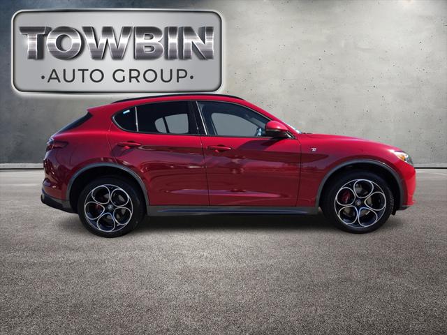 2022 Alfa Romeo Stelvio Ti AWD