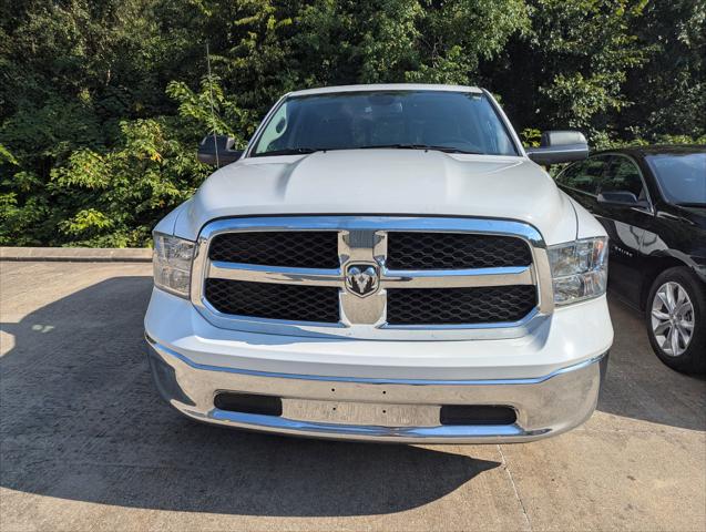 2023 RAM 1500 Classic SLT Crew Cab 4x4 57 Box 2023 RAM 1500 Classic SLT Crew Cab 4x4 57 Box