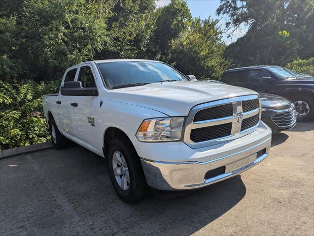 2023 RAM 1500 Classic SLT Crew Cab 4x4 57 Box 2023 RAM 1500 Classic SLT Crew Cab 4x4 57 Box