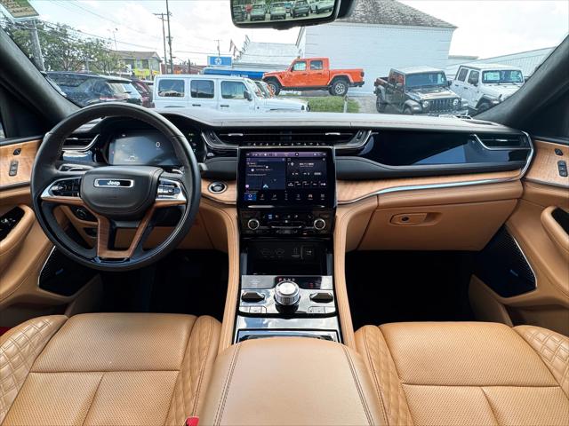 2022 Jeep Grand Cherokee Summit Reserve 4x4