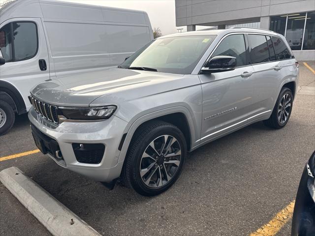 2022 Jeep Grand Cherokee Overland 4x4 2022 Jeep Grand Cherokee Overland 4x4