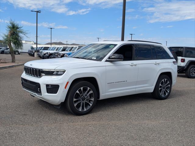 2025 Jeep Grand Cherokee GRAND CHEROKEE OVERLAND 4X4