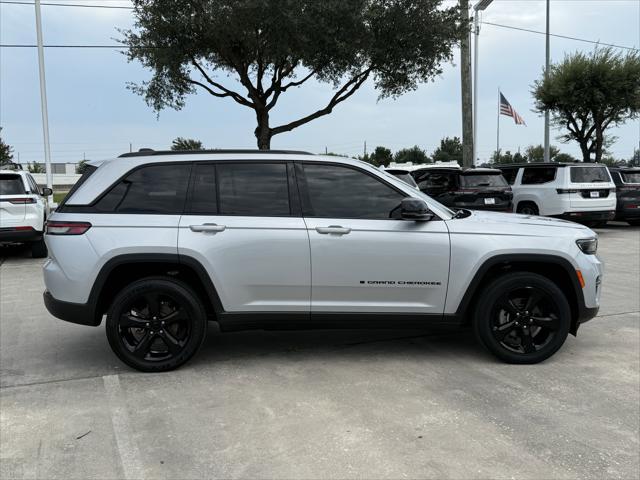 2022 Jeep Grand Cherokee Altitude 4x4