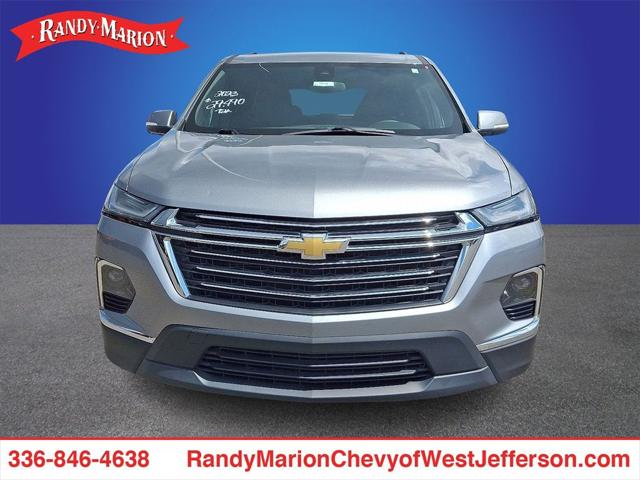 2023 Chevrolet Traverse AWD LT Leather