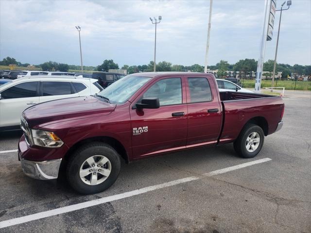 2024 RAM 1500 Classic SLT Quad Cab 4x4 64 Box