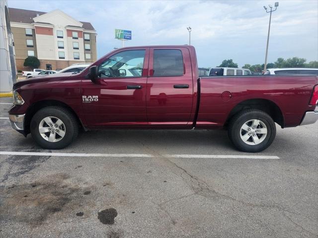 2024 RAM 1500 Classic SLT Quad Cab 4x4 64 Box