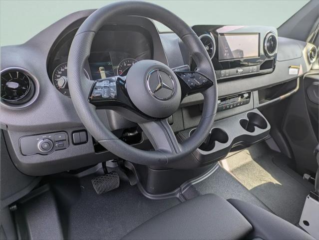 2025 Mercedes-Benz Sprinter 2500 Standard Roof 4-Cyl Diesel HO