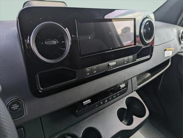 2025 Mercedes-Benz Sprinter 2500 Standard Roof 4-Cyl Diesel HO