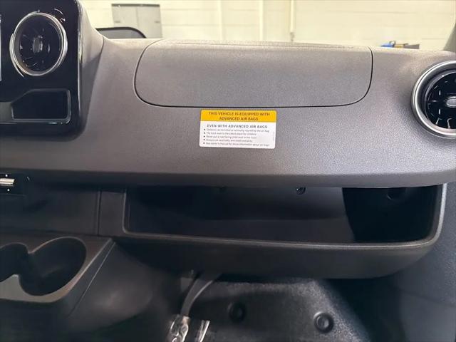 2025 Mercedes-Benz Sprinter 2500 High Roof 4-Cyl Diesel HO