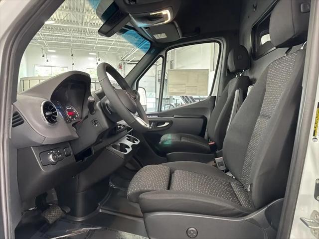 2025 Mercedes-Benz Sprinter 2500 High Roof 4-Cyl Diesel HO