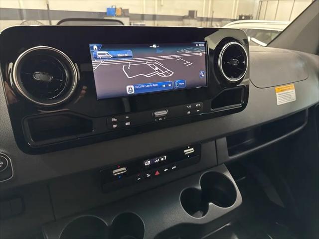 2025 Mercedes-Benz Sprinter 2500 High Roof 4-Cyl Diesel HO