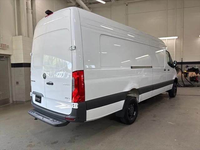 2025 Mercedes-Benz Sprinter 2500 High Roof 4-Cyl Diesel HO