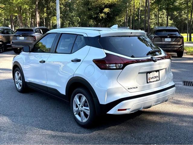 2025 Nissan Kicks S