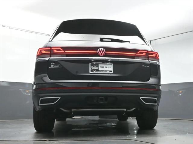 2026 Volkswagen Atlas SE with Technology