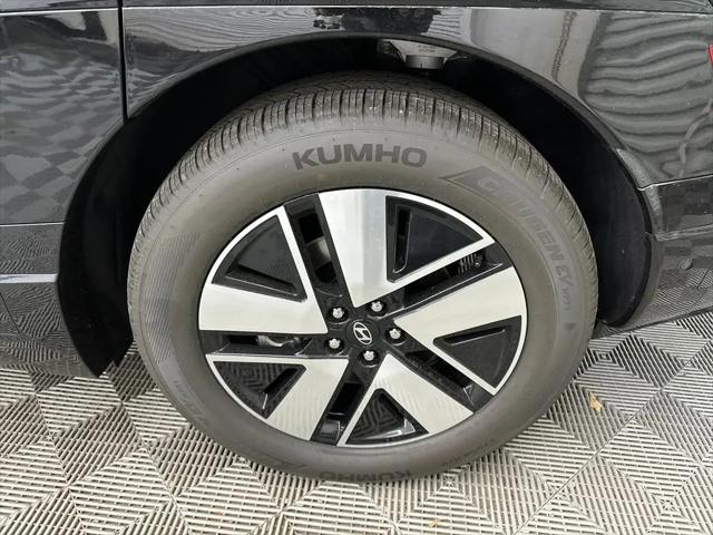 2026 Hyundai IONIQ 9 SEL