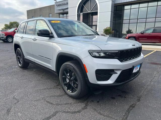 2025 Jeep Grand Cherokee Altitude X 4x4