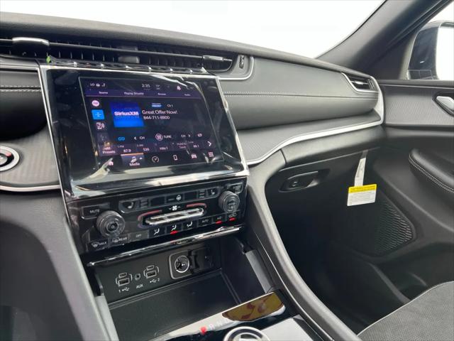 2025 Jeep Grand Cherokee Altitude X 4x4