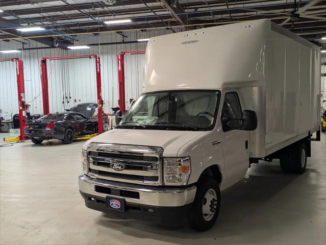 2026 Ford E-450 Cutaway E-Series Cutaway