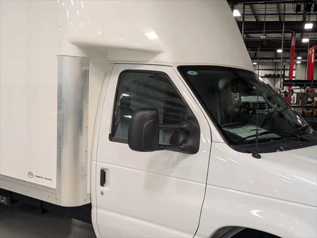 2026 Ford E-450 Cutaway E-Series Cutaway