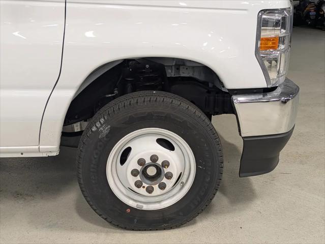 2026 Ford E-450 Cutaway E-Series Cutaway